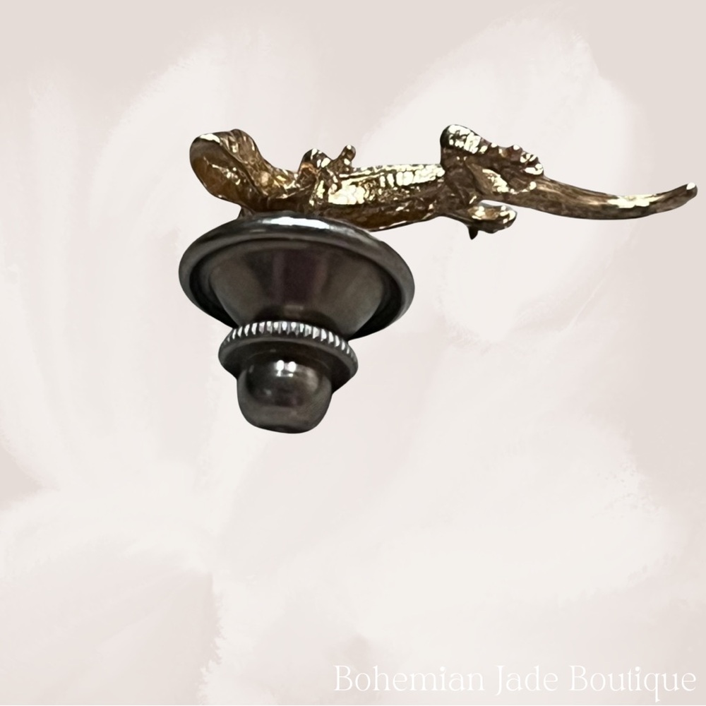 Vintage Small Gold Lizard Gecko Brooch Pin With Screw On Pin Back - Picture 5 of 5